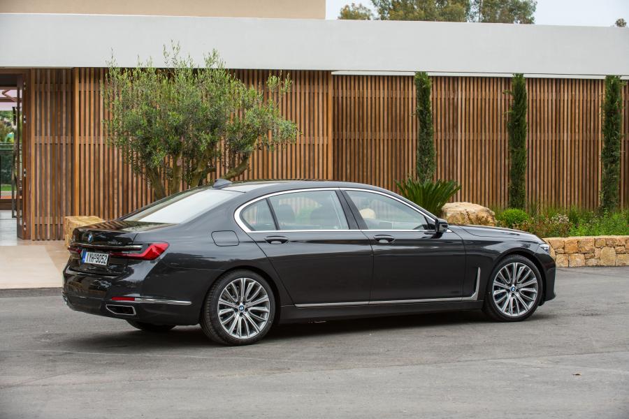  BMW 745Le (G12) 2019 года  (WW) (фото 31 из 47)